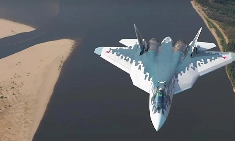 Η Ρωσία βλέπει τρεις πιθανούς πελάτες για τα Sukhoi Su-57 - Δυνατό ''μπάσιμο'' Ινδίας